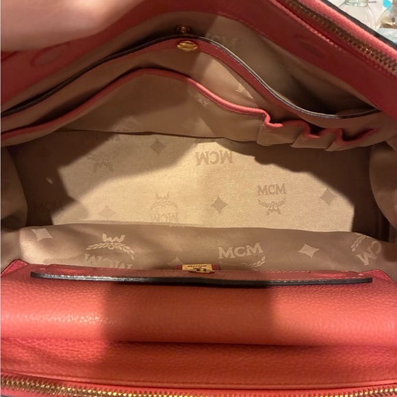 MCM Two Way Pebbled Leather Bag Satchel Salmon Coral Gold Tone Accents - Picture 8 of 8
